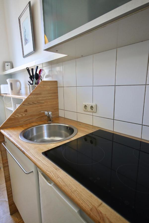 Moderne Studio Apartments Und 4 Zimmer Wohnungen In Oberhausen, Ideal Fuer Geschaeftsreisende Und Monteure Esterno foto
