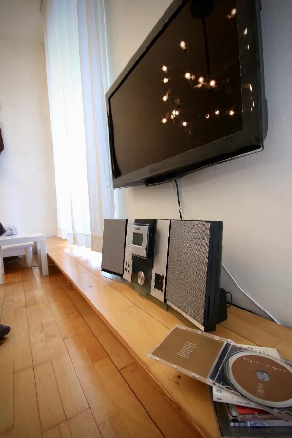Moderne Studio Apartments Und 4 Zimmer Wohnungen In Oberhausen, Ideal Fuer Geschaeftsreisende Und Monteure Esterno foto